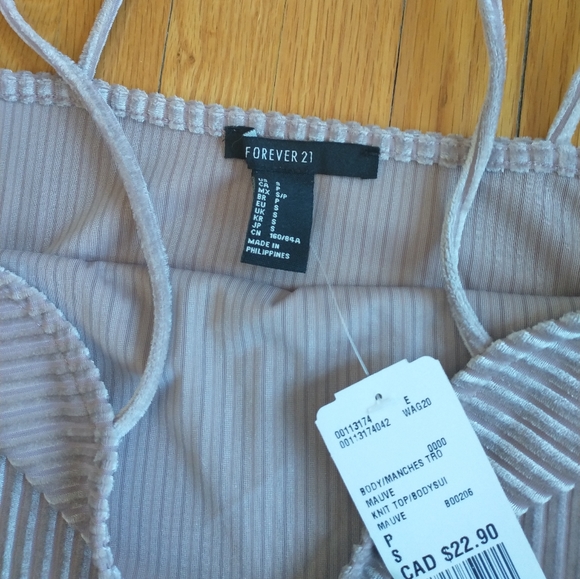 BNWT Mauve Bodysuit Size Small - Picture 2 of 3